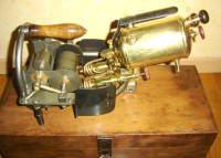 ANCIENNE GROSSE LAMPE à souder En Laiton Express Unis France Vintage